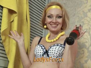LadyxFoxxx