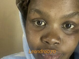Leandra070