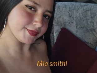 Mia_smithl