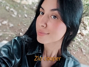 Zia_cooper